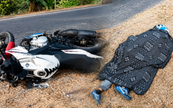Motor Yamaha Vixion Tabrak Tronton Tangki di Jalan Kiara Dua–Simpenan, Satu Orang Meninggal