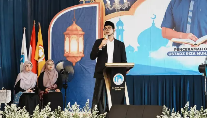 Bobby Maulana Buka Gebyar Al-Azhar 2026, Dorong Lahirnya Generasi Inovatif dan Berakhlak
