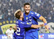 Sundulan Kilat Julio Cesar Bawa PERSIB Tekuk Persik 1-0, Papan Atas Makin Panas