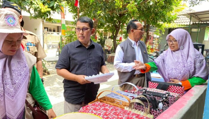 Yusuf Maulana Serap Aspirasi Bank Sampah Harum Asri untuk Penyusunan Raperda Pengelolaan Sampah