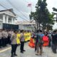 Simbol Tiga Jari Muncul saat Demo Hari Sumpah Pemuda, Ini Makna di Baliknya
